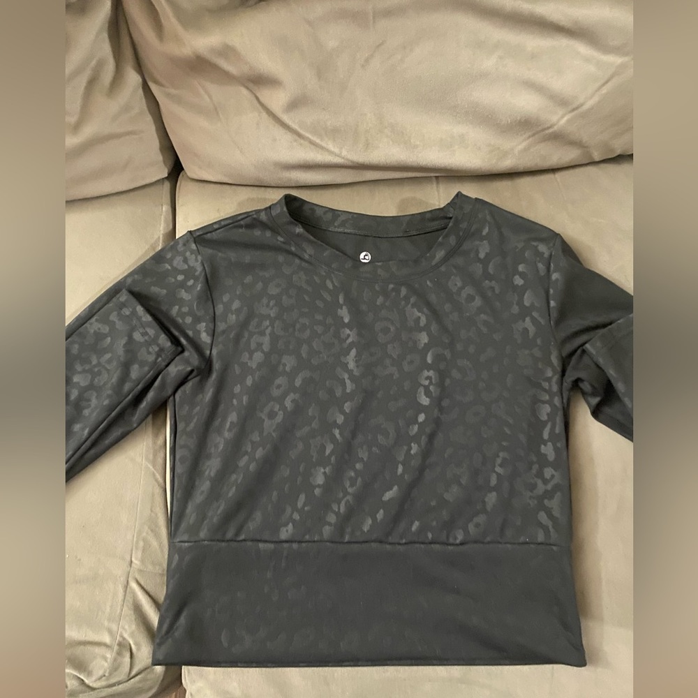Black and Silver Active Top